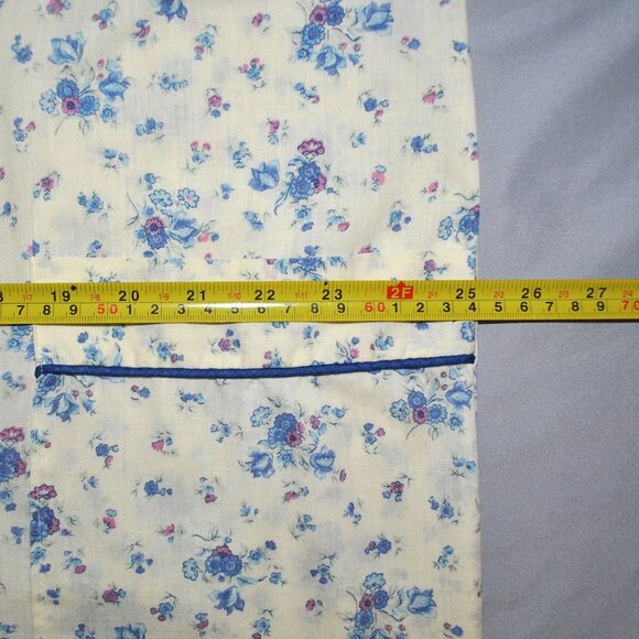 Vintage Sears Robe Size Medium Floral Print Retro Mod Housecoat Snap Front - Picture 10 of 11